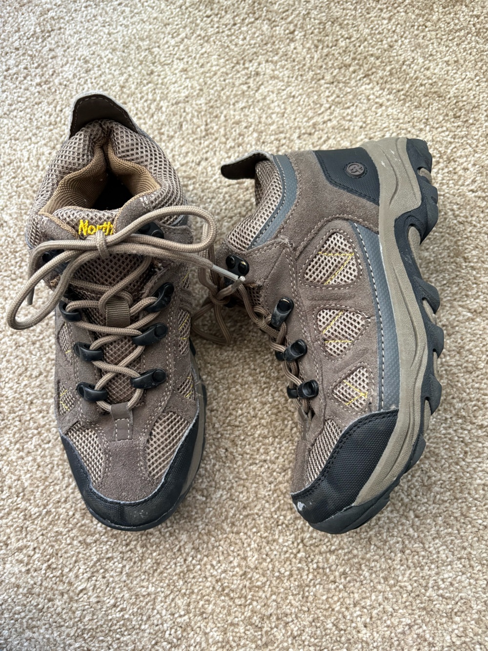 Northside Brown Suede Hiking Sneakers Mesh Panels Lace Up Size 3 Adventure